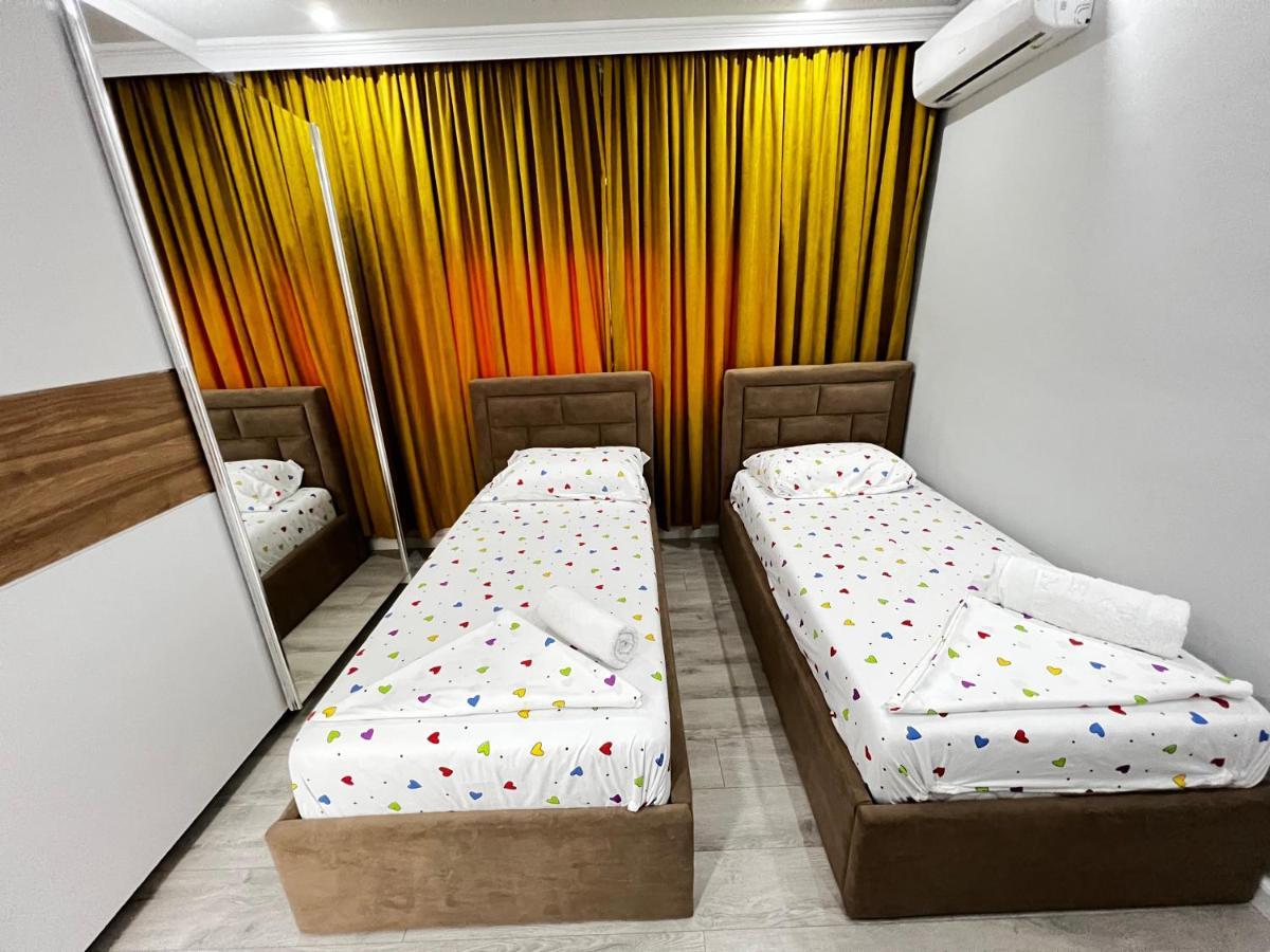 Golden Cherry Тирана Экстерьер фото